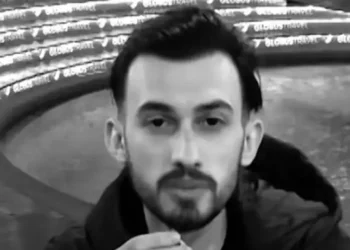 Çfarë po ndodh me të pas përjashtimit? Kristi publikon foton nga shtëpia…