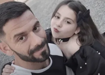 ‘Mendoj se është një ëndërr….’  Babai i ndërroi jetë në aksident, flet vajza e tij ‘Dua ta coj ne vend amanetin e tim eti…’