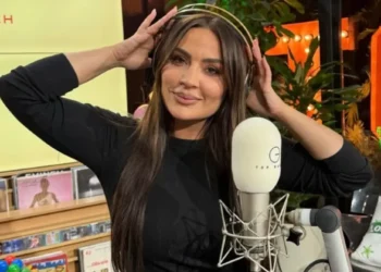 VIDEO/ Rozana Radi në gjendje jo të mirë shëndetësore, publikon pamjet nga spitali…