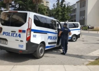 Skandal në vend! 51 vjeçari përdh*non mbesën e tij