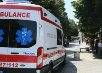 E rëndë në vend! Një grua i vë flakën vetes, dyshimet e para…