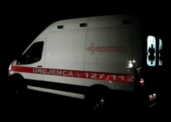 Aksident i rëndë në vend, dy të vd*kur dhe një i lënduar