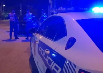 Çfarë po ndodh tek Komuna e Parisit? Kërcet grushti mes taksistëve, dyshohet se …