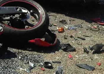 Aksident i rëndë në vend! Makina merr përpara motorin, dyshohet se…