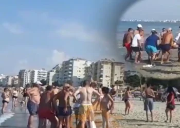 U fut për t’u larë, nuk doli më, humb jetën në det gruaja në Kavajë