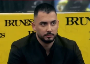 U eleminua me ZARF TE Zl, Kejsi bënë REAGIMIN E FORTE dhe të PAPRITUR!