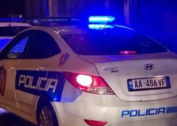 Aksident i rëndë gjatë natës në kryeqytet/ Makina p*rplas për vd*kje një këmbësor (Emri)