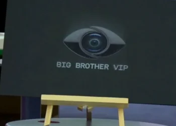 Gjithcka del sheshit! Kjo është ARSYEJA E FORTE se pse erdhi ZARFI I Zl? (Video)