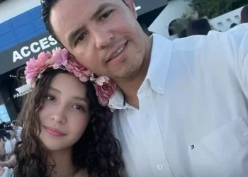 Tmerr! Kreu ndërhyrje në gjoks pa lejen e të atit, humb jetën 14 vjecarja