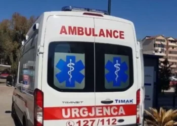 Vetëh*dhen nga pallati tre persona/ Tiranë, dy v*ktima dhe një i pl*gosur