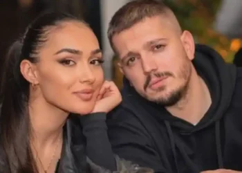 Është ndarë me Elgitin? Ky është reagimi i Klea Hutës!