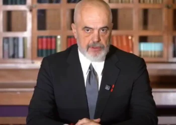 Rama: S’do lejohen të futen në apartamente, As ujë e drita pa dalë…