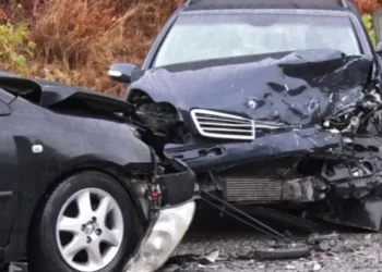 Aksident tragjik në vend! Dy makina bëhen copash, thuhet se 4 persona…