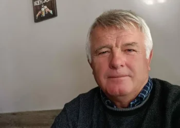 Përdh*nimi i 12-vjeçares/   RRËQETH studion me fjalët gjyshi i saj: Vajza e vogël nuk ikën në shkollë…