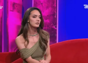 “Jam e dashuruar, dua të bëhem nënë”, Klaudia Pepa flet për herë të parë për lidhjen e saj te dashurise