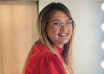 Gazetari shpërthen ndaj Top Channel: “S’mund të bëhet Neda Balluku krye…