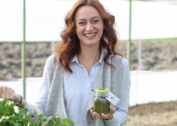 Produkti i cili Ndikon Drejtpërdrejt në Shëndetin e Tiroides: Rekomandimet e Blerina Bombaj