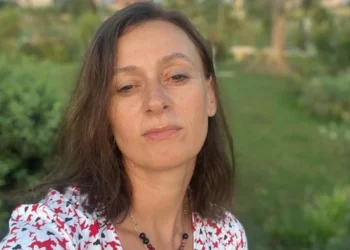 Kjo barishte teper e njohur sipas Blerina Bombajt qeteson dhimbjet e nje problemi qe zakonisht prek moshat mbi 40 vjece