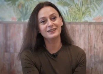 Sipas Blerina Bombajt: Ky është numri i orëve të gjumit që ndihmon në djegien e dhjamit