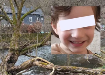 Ngjarje tragjike! Lumi i merr jetën 3 vjecarit shqiptar, ra në ujë dhe nuk arriti të mbijetonte!