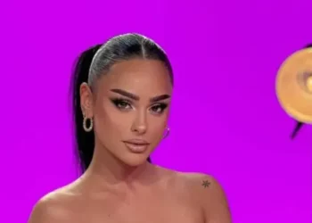 Kjo foto i nxorri zbuluar! Egli Tako në një lidhje dashurie me biznesmenin e njohur?