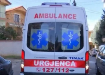 Lajmi i fundit/ Vri*tet me thike një 30-vjeçar në D…