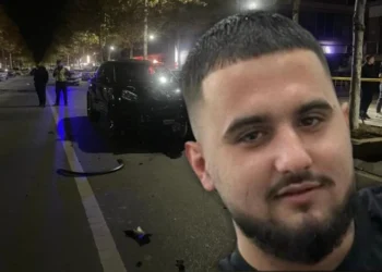 ‘Zija na mbulojë shpirtin, ëndrrat e një maturanti u prenë në mes…’ Lot dhe dhimbje për Leandron e gjorë