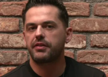 Shpat Kasapi rrëfehet për herë të parë pas rastit të shumëpërfolur në dasmë: Ka pasur vetëm…