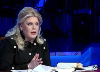 Eni Çobani trondit opinionin: Prona i përket familjes Shkëmbi – zbulon dokumentet dhe çmimin që shokuan studion