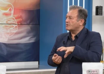 Ulçera e stomakut, kur duhet të shqetësohemi? Këshillat natyrale të Ylli Merjas për një stomak të shëndetshëm