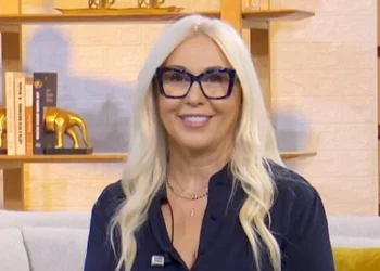 Viti 2025 nuk mbyllet ashtu siç e prisnim! Astrologia Chrysanthi Kalogeri paralajmëron shenjat