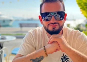 U dh*nua barbarish, gazetari sqaron si nisi konflikti pas një deklarate në media: Më bën për vde*je! Ja si rashë në kurthin e autorëve