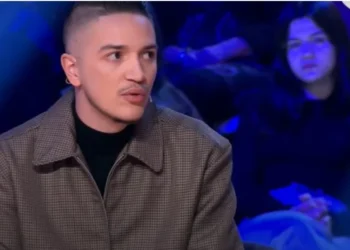 “Është në gjendje të rënduar”/ Mamaja e Inës kundër Keijsit? E zbulon miku i saj i ngushtë