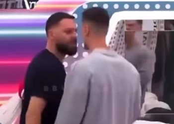 E papritur ne BBV5/ Miri tenton të go*asë në fytyrë Mateon (Video)