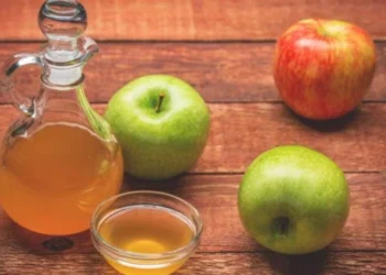 Pini uthull molle para gjumit dhe kur të zgjoheni në mëngjes do të ndjeni këto përfitime