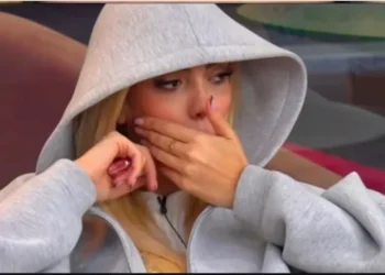 “Burrat e vegjël ndihen të…”- Reagon familja e Brikenës pasi i hynë në krevat Tani dhe Rogerti