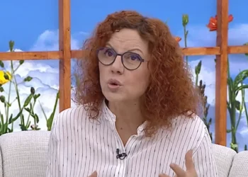 Cila është shenja e favorizuar e universit! Parashikimi i Horoskopit për muajin mars nga Meri Gjini: Peshqit të kontrollojnë shpenzimet