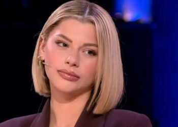 Nikol flet hapur pas daljes: Raporti kompleks me të ëmën dhe prapaskenat e letrës në BBV