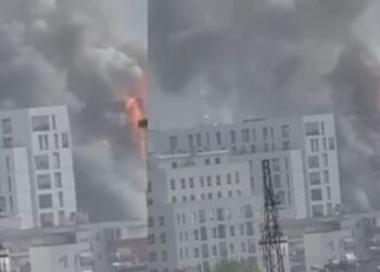 Zjarr i madh në Tiranë, përfshihet nga flakët një pallat te Farmacia 10