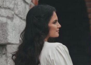 E trishtë/ Kjo është mësuesja 27 vjeçare që ndërroi jetë pas lindjes së binjakeve në Shkodër! (Foto)