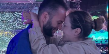 Në krahët e Eduartit, Arbana Osmani reagon për herë të parë pas situatës me Olën: Merr vëmendje ky shkrim (Foto)