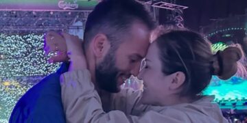 Në krahët e Eduartit, Arbana Osmani reagon për herë të parë pas situatës me Olën: Merr vëmendje ky shkrim (Foto)