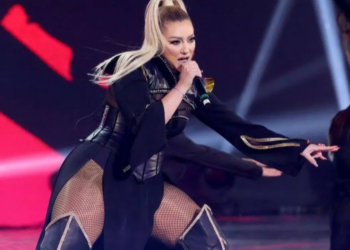 Transformimi drastik i Ronela Hajati, këngëtarja merr gjithë vëmendjen (Foto)
