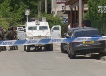‘Njeri i vetëm, jetonte vetëm me nënën…’ U qëIIua me pIumb në kokë, flet shoku i 27 vjecarit