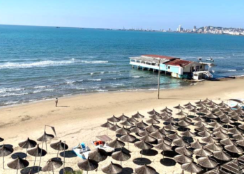 Tragjedi në Durrës, mb*tet në det 11-vjeçari