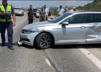 Aksident i rëndë! Dy automjete përpIasen me njëra-tjetrën, përfundojnë në spital tre persona (VIDEO)