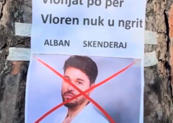 Pasi ‘ia vunë kryqin’ në rrugët e Tiranës, vjen reagimi i këngëtarit Alban Skënderaj!